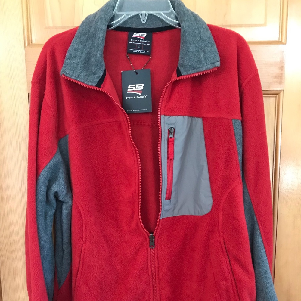 NWT Women’s Steve & Barry’s Fleece Jacket